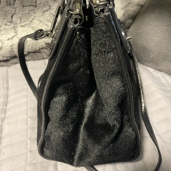 ****Authentic*** Coach Rabbit or Racoon Fur Hand Bag - Picture 5 of 10